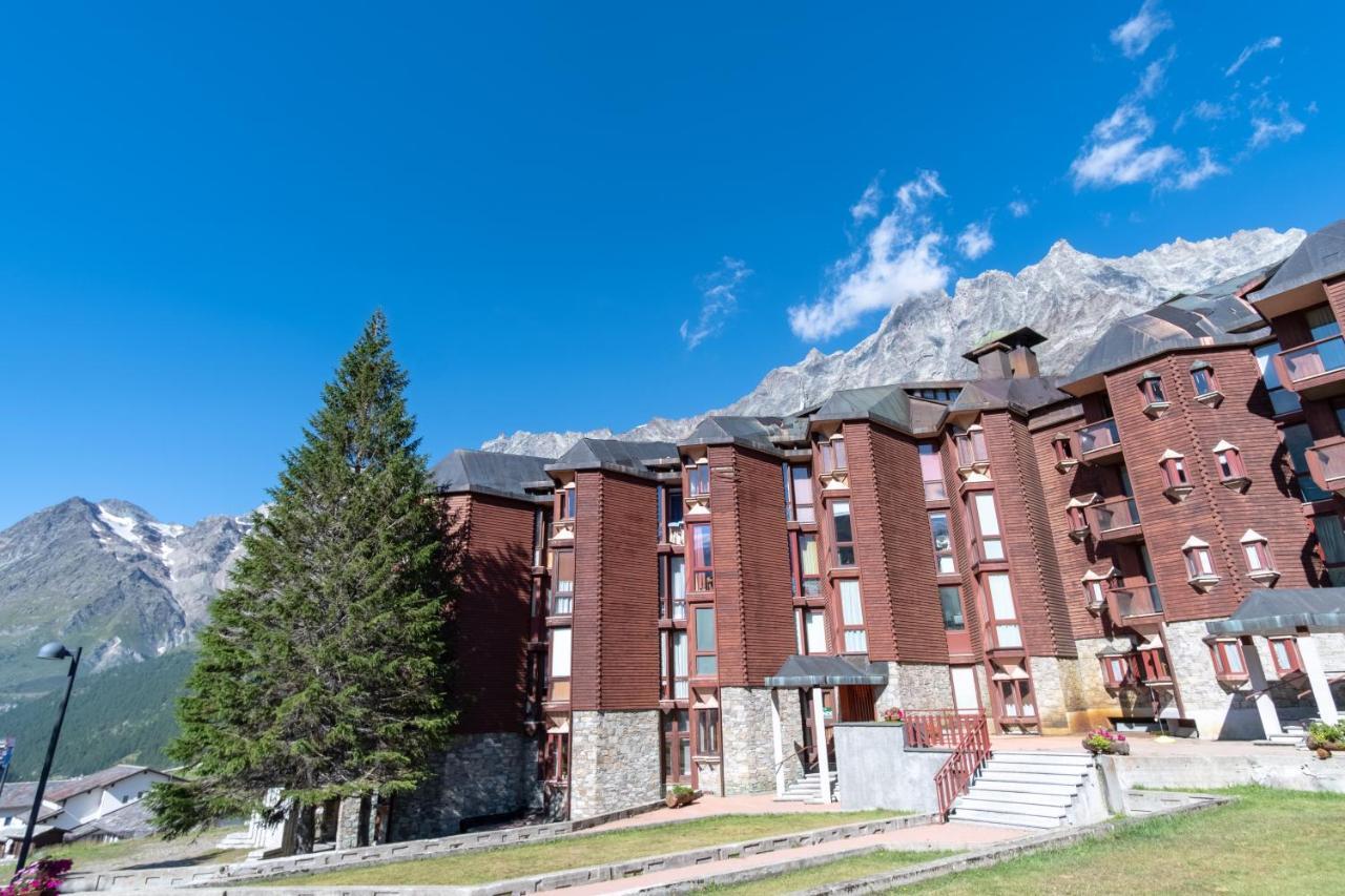 Monte Cervino Apartment As4 Breuil-Cervinia Eksteriør bilde